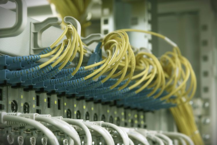 LAN-Kabel Anschlüsse